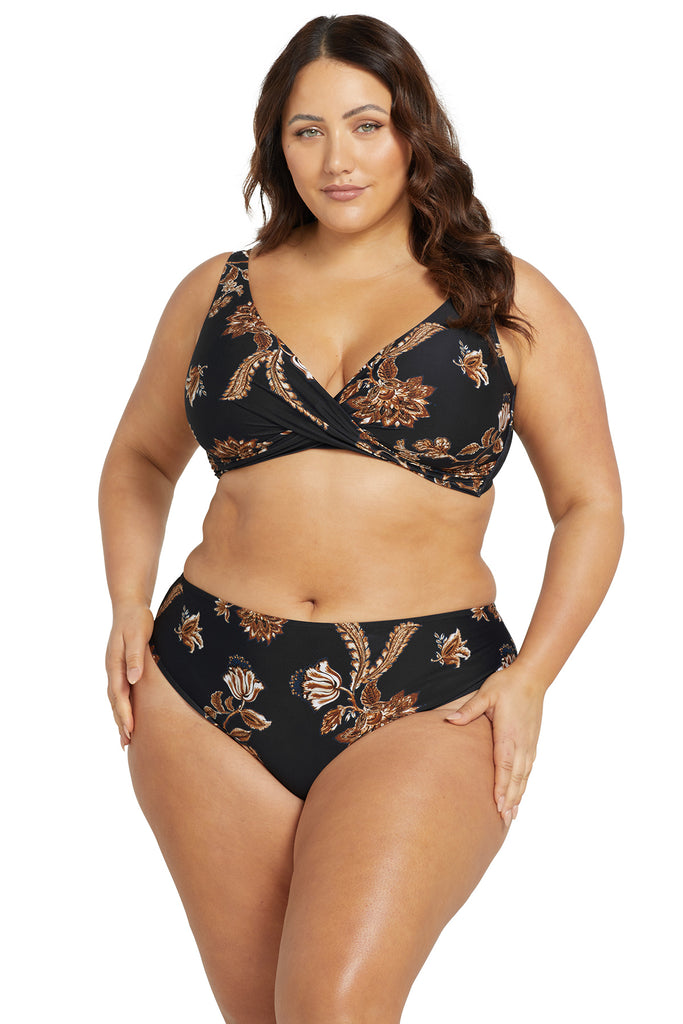 Curvy Swimwear Australia - The Mosaic Bandeau Swim Dress is a unique and versatile  swimsuit idea for a flowy and colourful style. This plus-size bather has an  abundance of cool and creative